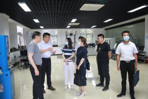 省交通運輸廳科技處領(lǐng)導(dǎo)蒞臨河南省高遠(yuǎn)公路養(yǎng)護(hù)技術(shù)有限公司